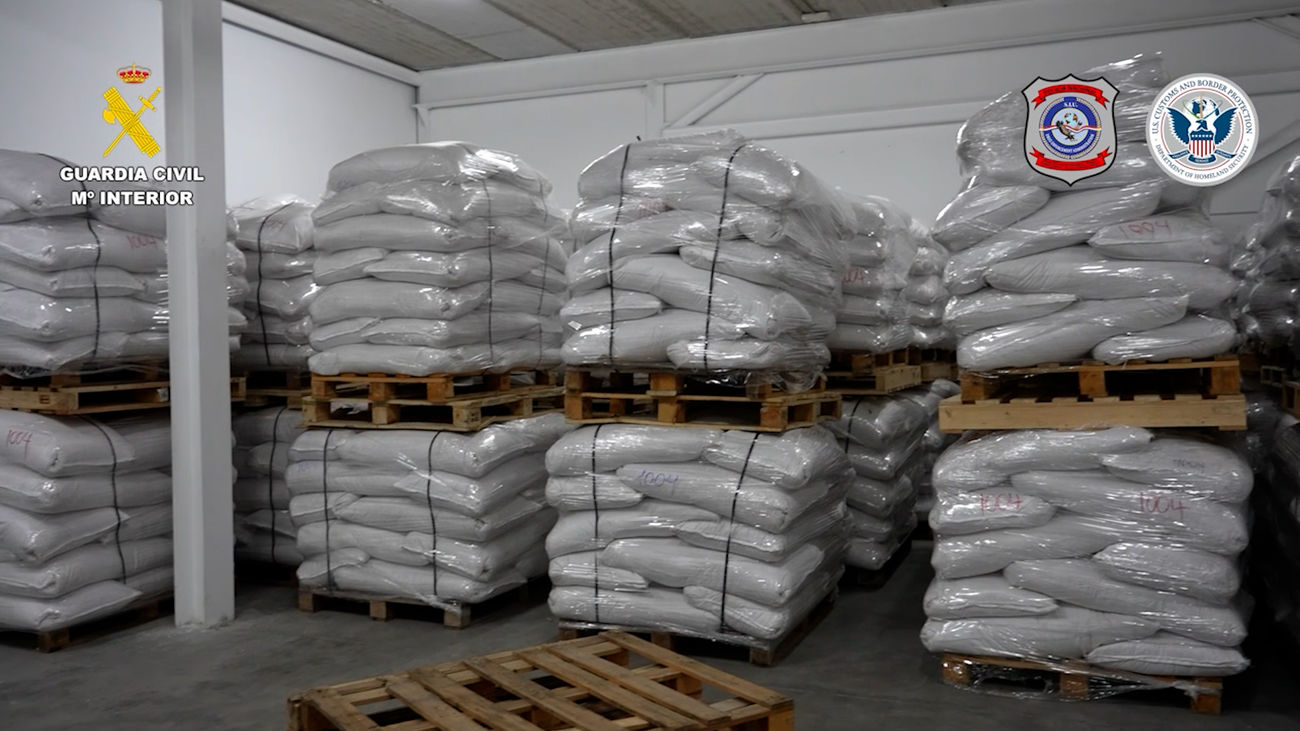Incautan cuatro toneladas de cocaína ocultas en sacos de arroz en el Puerto de Barcelona