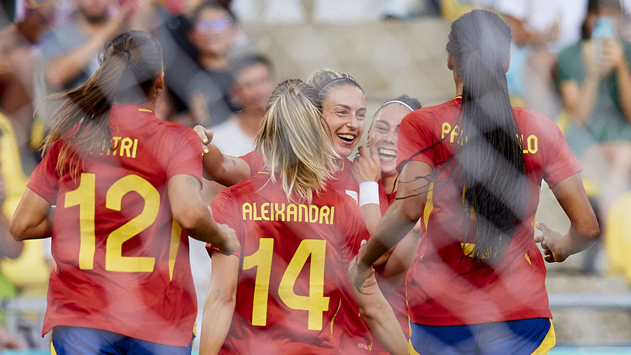 Selección española femenina de fútbol