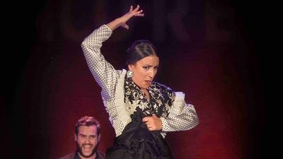 Las bailaoras Lorena Osuna y Nazaret Reyes, protagonistas de la iniciativa 'Refúgiate en la Cultura'