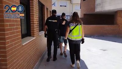 Detenido por atracar con un cuchillo a mujeres en salones de juego de Alcalá y Torrejón