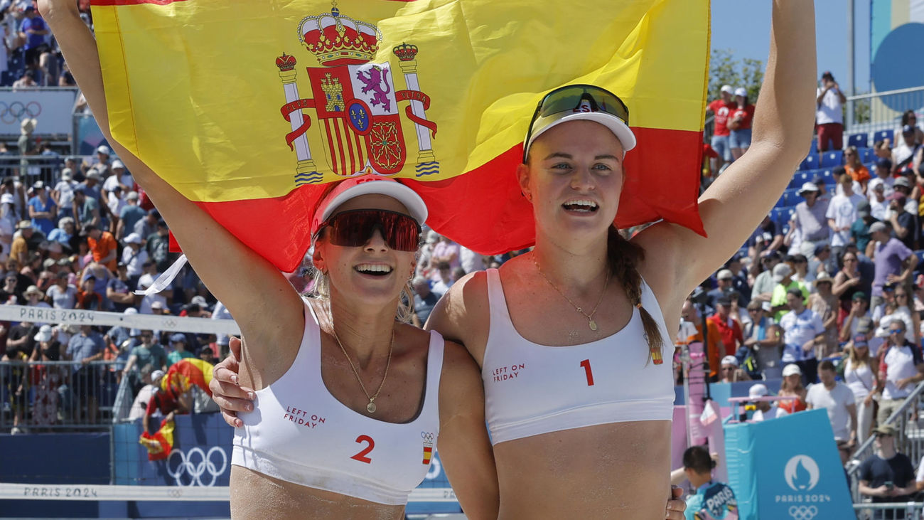 Tania Moreno y Daniela Álvarez