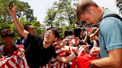 El Atlético de Madrid llega a Hong Kong con Sorloth como atracción