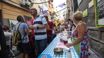 Arrancan las fiestas de San Cayetano en Lavapiés