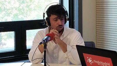 Alberto Lozano: "Fichar a 19 jugadores no es una locura, es solo fruto del trabajo"