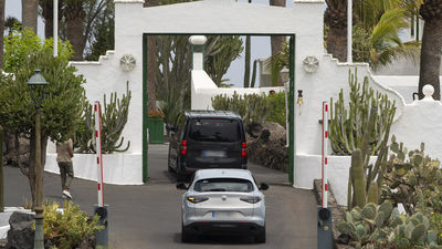 Pedro Sánchez llega a Lanzarote para pasar unos días de vacaciones