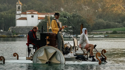 El Embalse de El Atazar acoge un concierto flotante