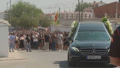 Multitudinario adiós al pequeño Mateo en Mocejón