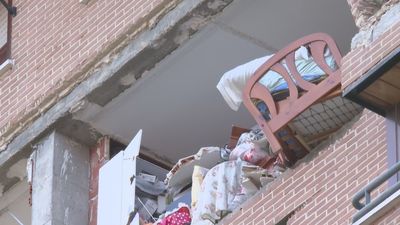 Los vecinos de los pisos afectados por la explosión de gas en el barrio del Pilar no podrán regresar en 4 meses