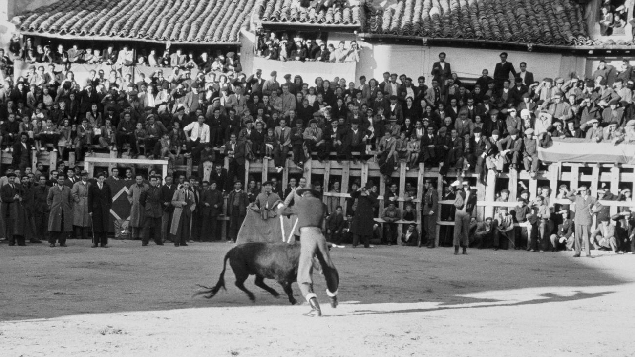 'Manolete' de banderillero  en Arganda del Rey en 1944