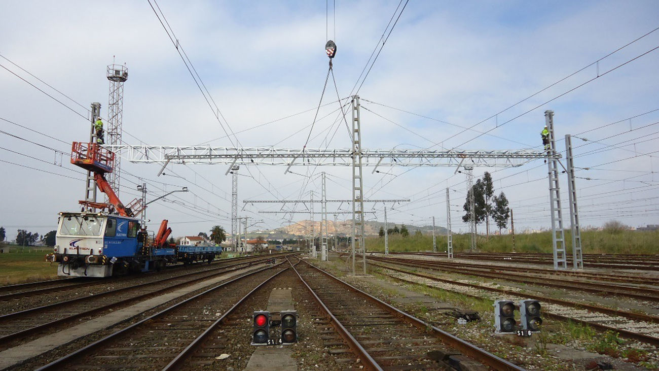 Retrasos en Cercanías por la avería de un tren de mercancías