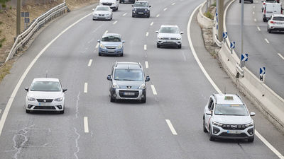 Circulación complicada en las carreteras madrileñas en la primera jornada de la operación retorno