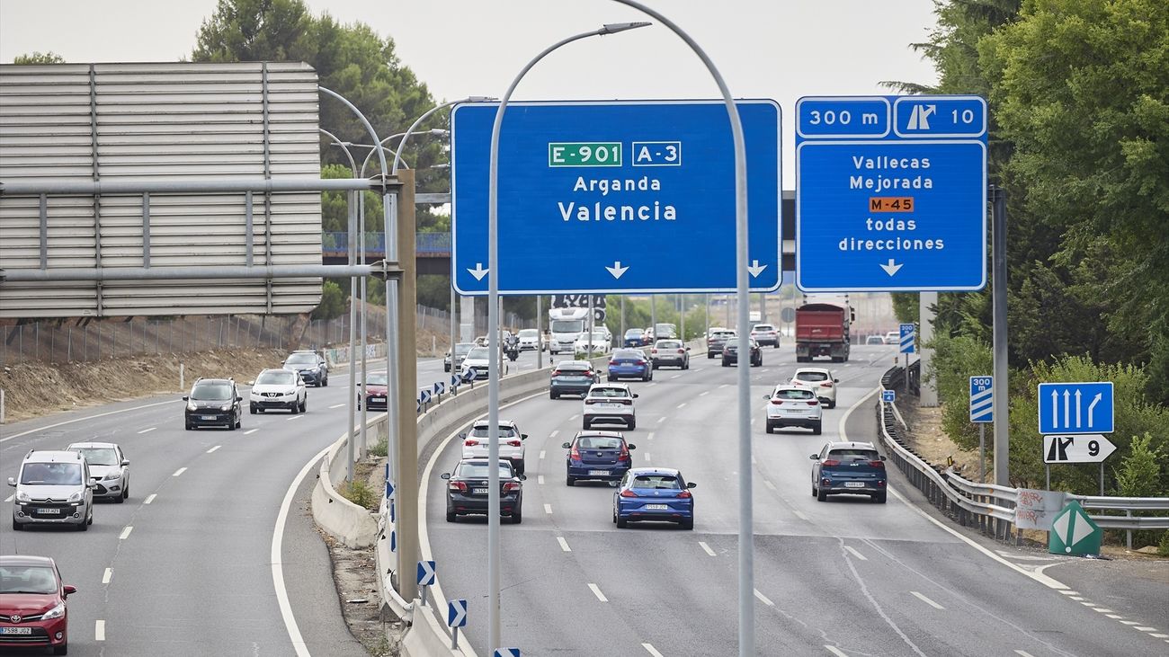 Varios vehículos en la autovía A-3