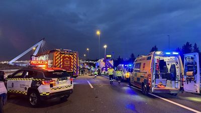 Un conductor kamikaze causa un accidente mortal en la A-6 con tres muertos y dos heridos graves