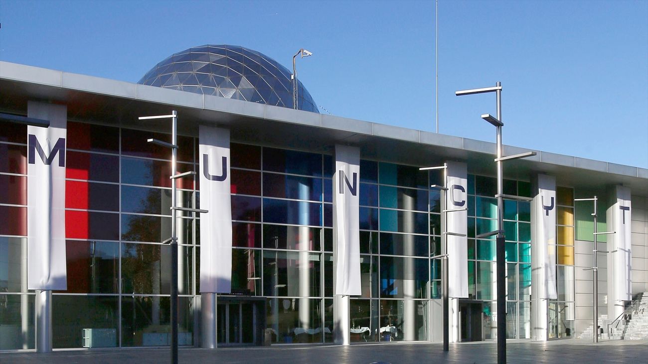 Fachada del Museo Nacional de Ciencia y Tecnología con sede en Alcobendas