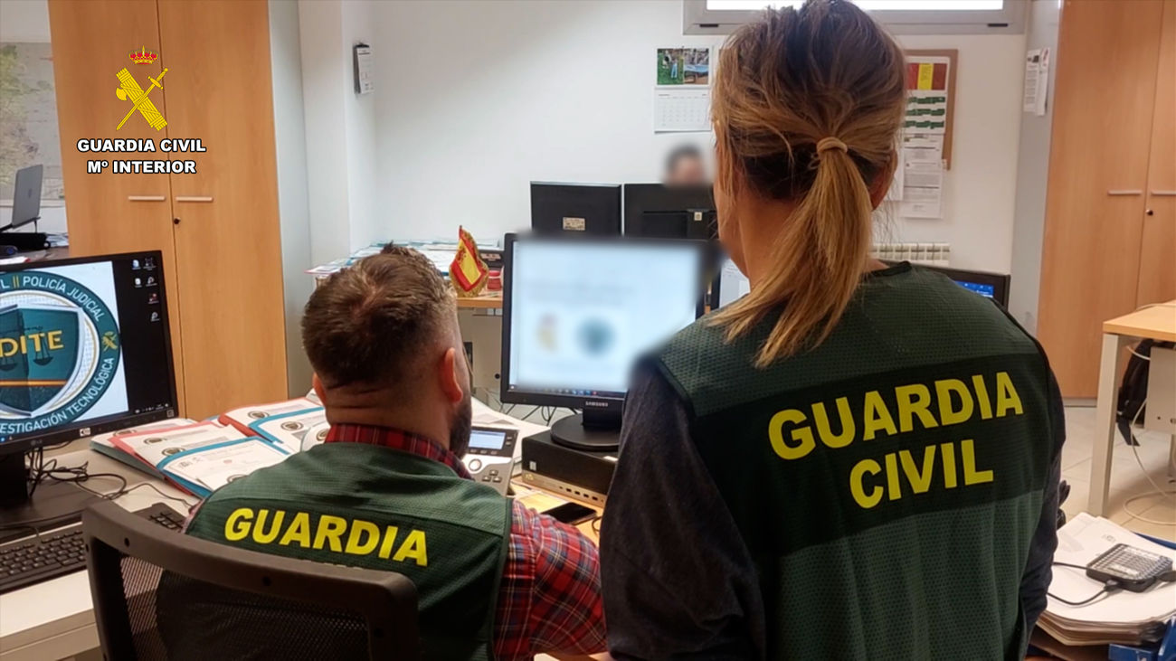 Operación de la Guardia Civil contra u grupo de ciberestafadores