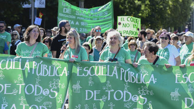 La 'marea verde' en defensa de la educación pública vuelve a tomar la calle en Madrid