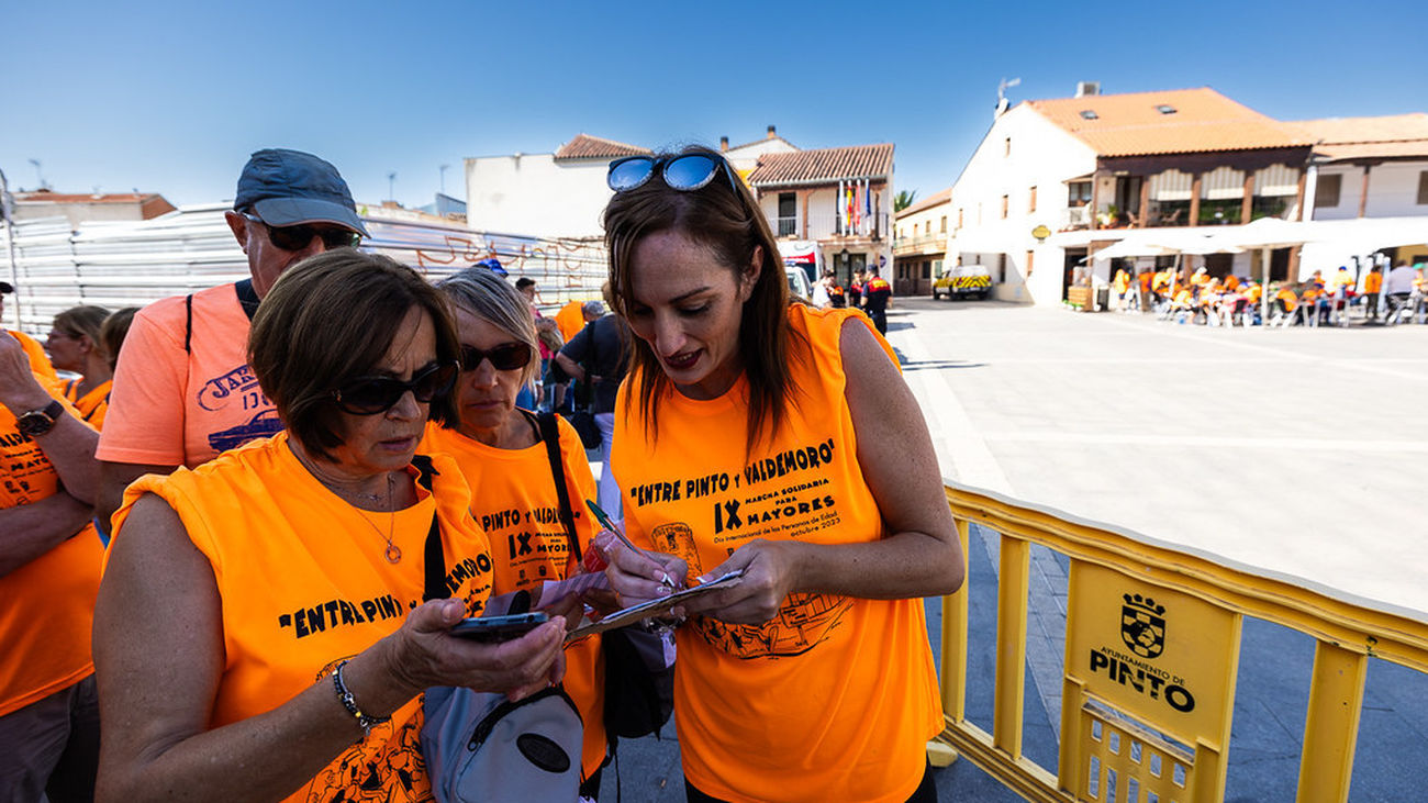 Participantes en una edición anterior de la carrera entre Pinto y Valdemoro