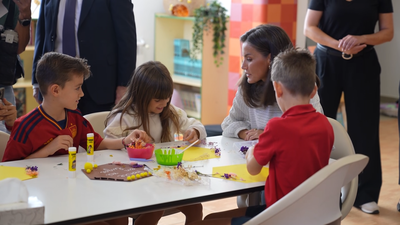 La reina Letizia y su vuelta al cole en un centro muy especial