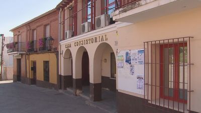 Un juzgado anula la decisión del Ayuntamiento de Ajalvir de colgar la bandera LGTBI durante el Orgullo