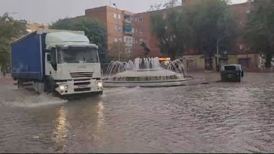 Una fuerte tormenta provoca inundaciones en Madrid