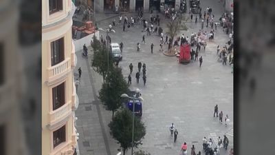 Una falsa alarma de hombres armados provoca el desalojo de la plaza de Callao