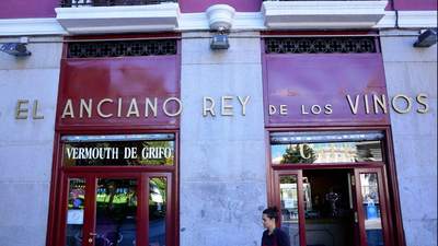 El Anciano Rey de los Vinos, la taberna centenaria con las mejores vistas de Madrid