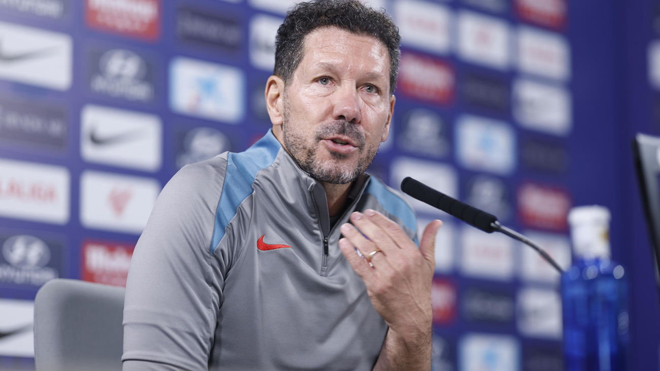 Simeone, sobre los horarios: "No miro el tiempo, aceptamos lo que hay"