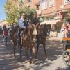 Un centenar de jinetes participan en la romería a caballo de Mejorada del Campo