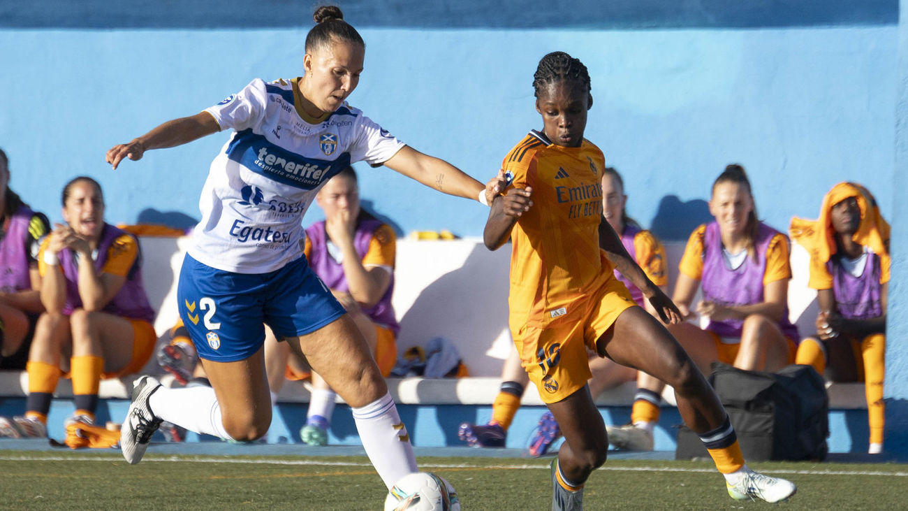 Caicedo ante el Adeje