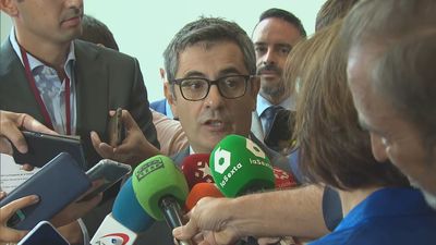 El PP acusa a Bolaños de erigirse en "abogado defensor de la señora Gómez"