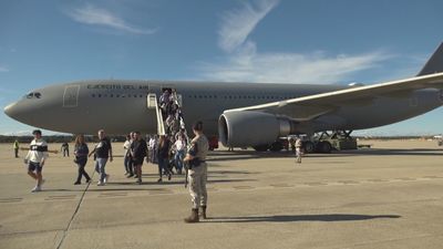 Los dos aviones de Defensa llegan a Torrejón con 243 evacuados desde Líbano