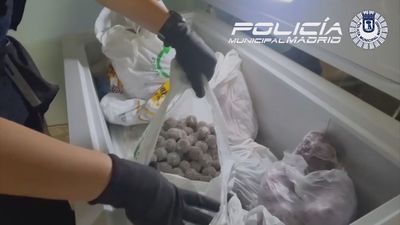 Descubren 200 kilos de comida podrida en un restaurante chino de Usera