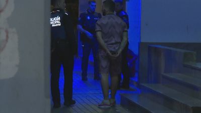 Un herido muy grave y un detenido tras una brutal pelea en un bar de Vallecas