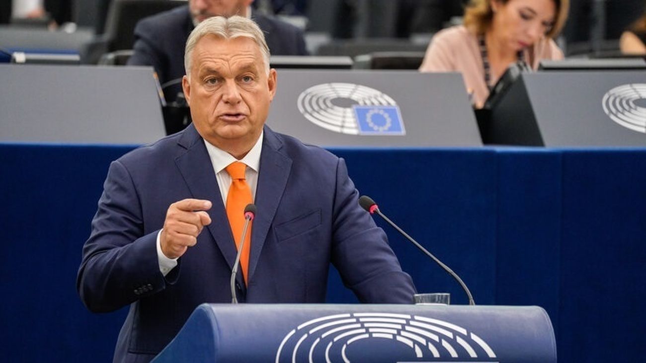 Orbán presenta su mensaje antimigratorio en el Parlamento Europeo