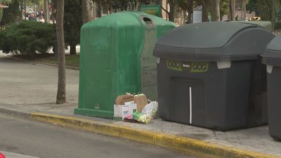 Los vecinos de Móstoles pagarán entre 37 y 193 euros al año por la nueva tasa de basuras