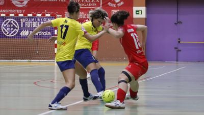 Futsi domina con puño de hierro la liga femenina de fútbol sala