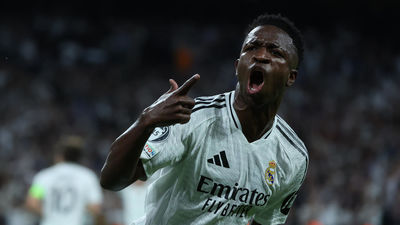 Vinícius: "Tenemos que mejorar, si no el míster no aguanta"