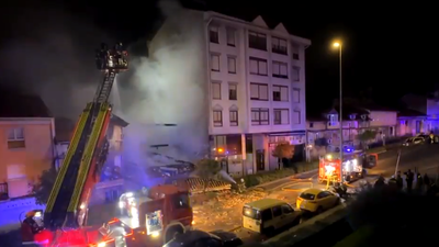 Tres muertos y 10 heridos en el edificio derrumbado por una explosión de gas en Santander