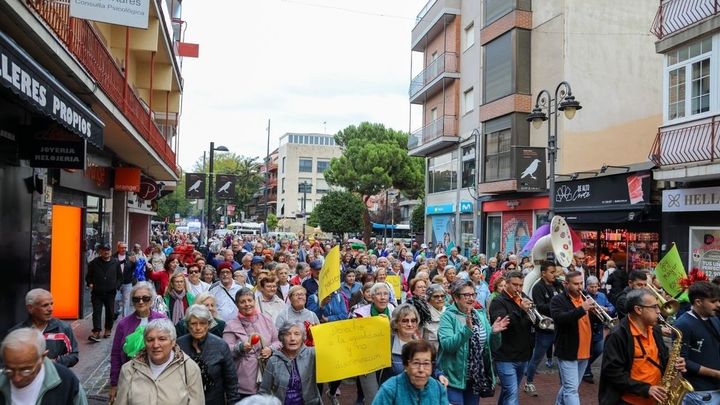 Más de un centenar de personas mayores marchan en Getafe contra la soledad no deseada