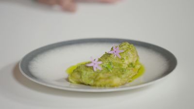 Sabor a Madrid: Merluza en salsa de espárragos verdes en Mercamadrid