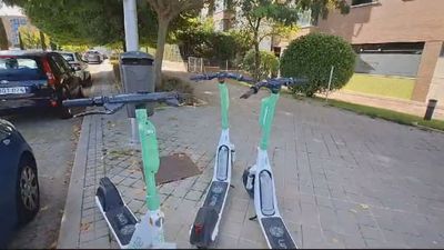 El Ayuntamiento de Madrid paraliza la retirada de patinetes eléctricos ante una solicitud de medidas cautelares