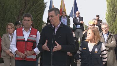 Sánchez garantiza desde Valencia "el compromiso" del Gobierno de España "por tierra mar y aire"