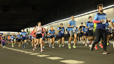 Los túneles de la M-30, tomados por miles de corredores en una carrera histórica