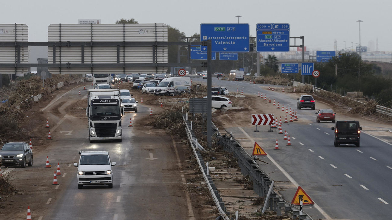 La DGT limita la circulación de camiones con origen y destino Valencia y área metropolitana