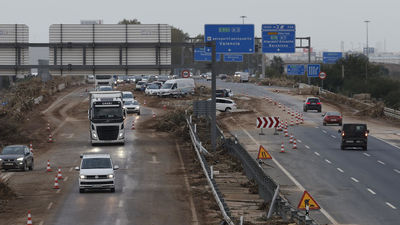 La DGT limita la circulación de camiones con origen y destino Valencia y área metropolitana