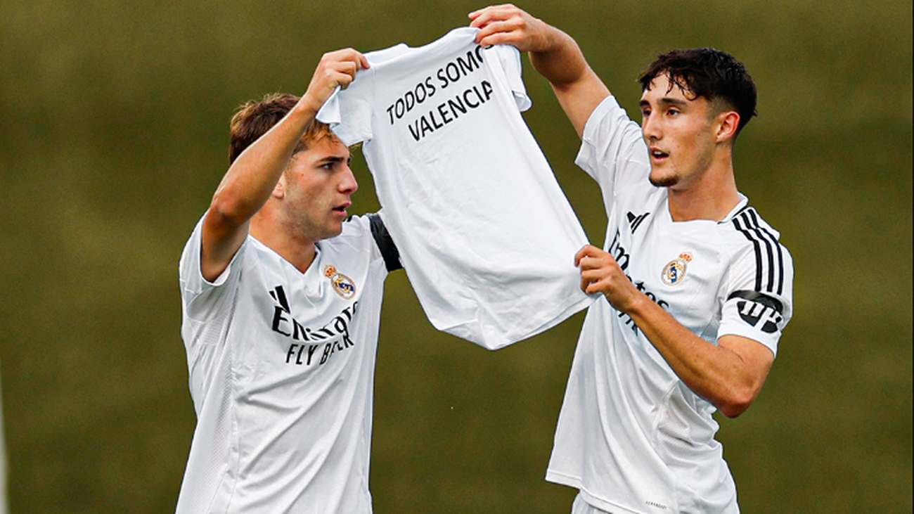 Fortea junto a un compañero del Real Madrid Juvenil