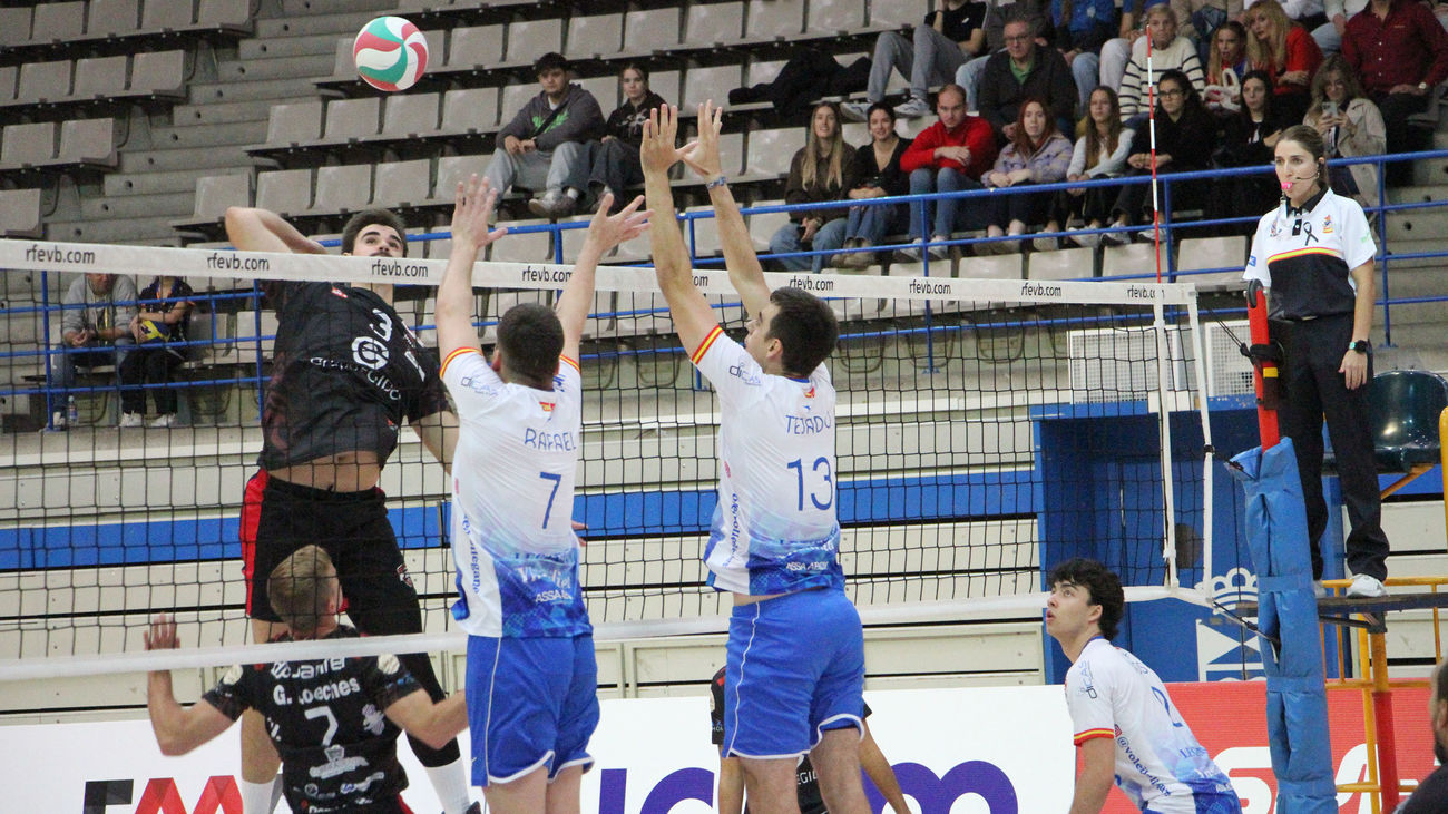 Voleibol Leganés - Pinto