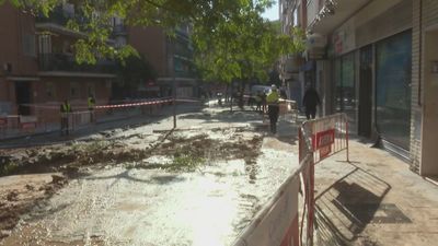 Una avería deja sin agua ni luz a los vecinos de un barrio de Alcorcón