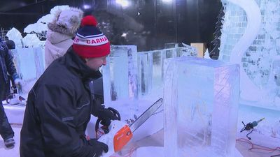 Esculturas de hielo como preámbulo de las Navidades Mágicas de Torrejón de Ardoz