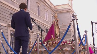 Almeida pide a la Almudena que traslade el "aliento, cariño y ayuda" de Madrid a los afectados por la DANA